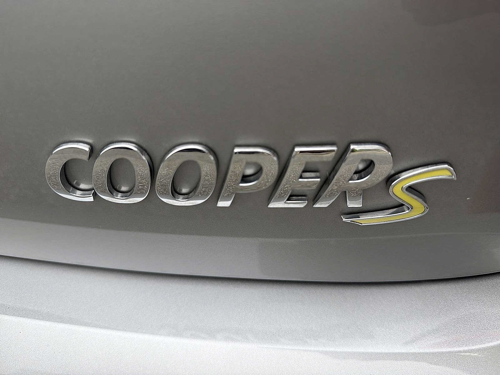 Used 2024 MINI Cooper SE FWD image 15