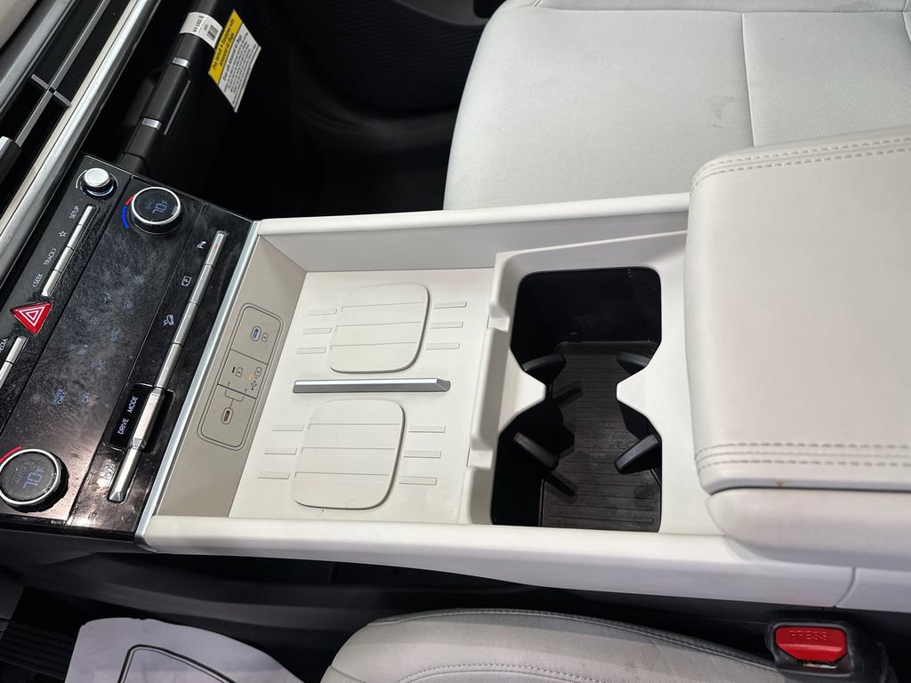 Used 2026 Hyundai Santa Fe SE FWD image 30