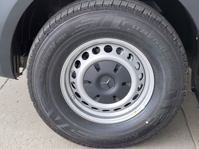 New 2025 Mercedes-Benz Sprinter 2500 image 7