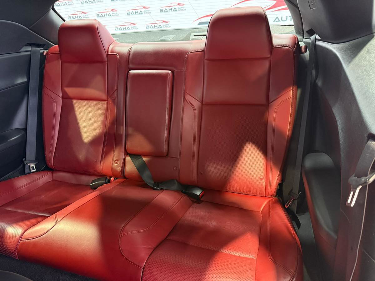 Used 2017 Dodge Challenger GT w/ Driver Convenience Group image 43