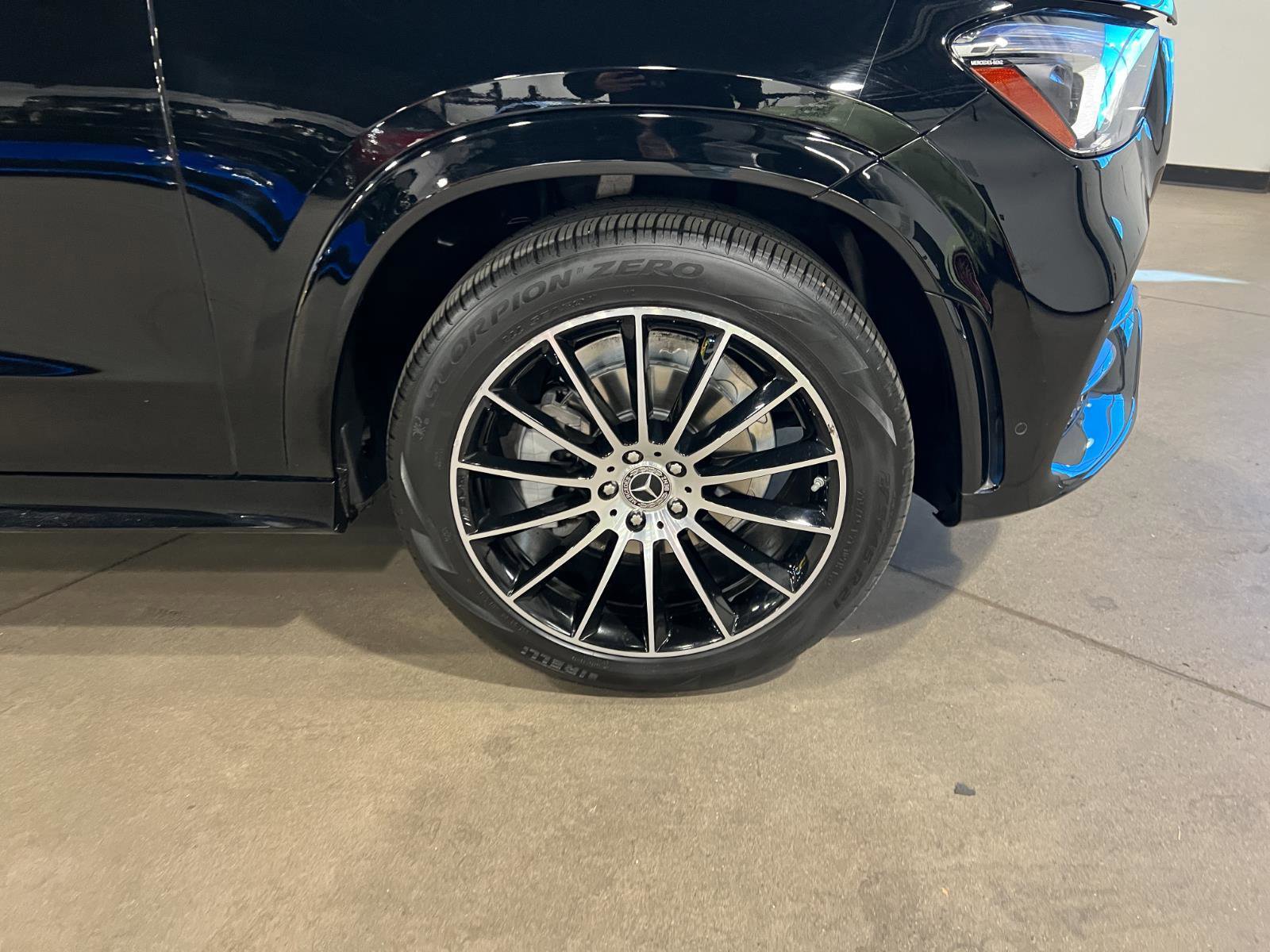 Used 2022 Mercedes-Benz GLE 350 4MATIC image 45