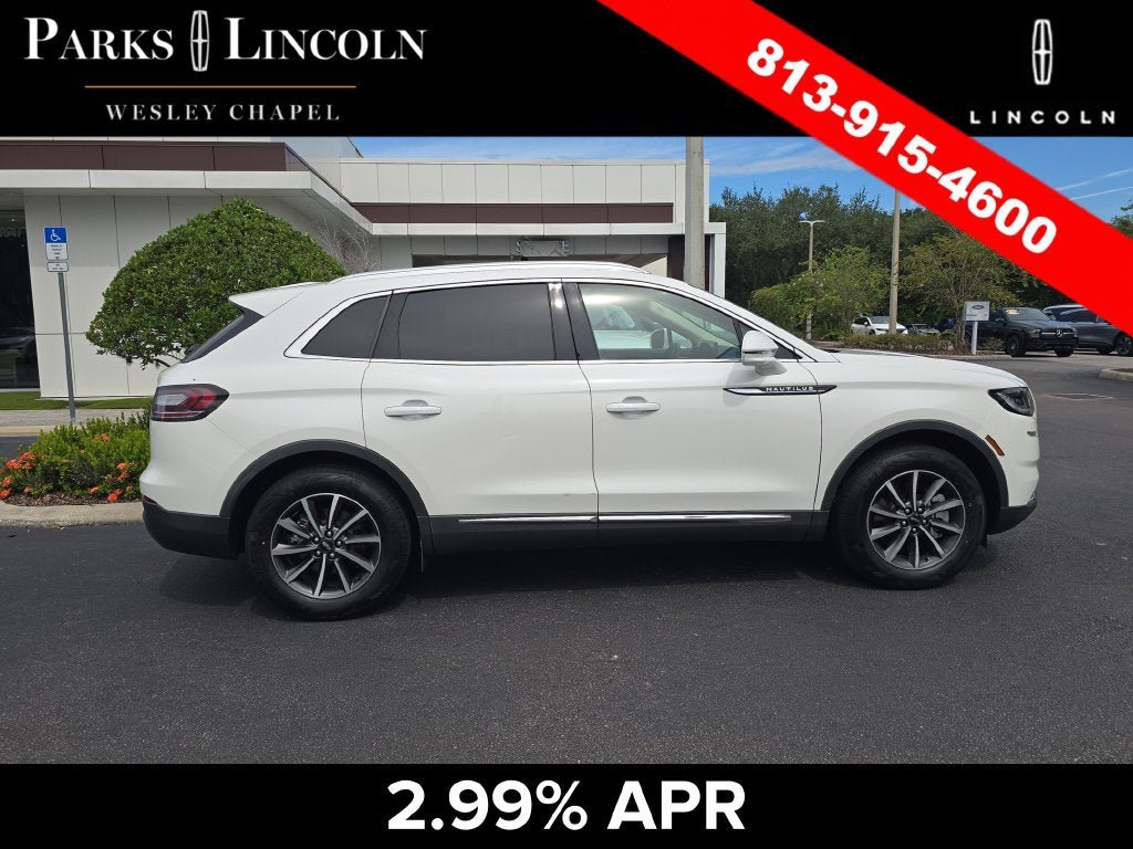Certified 2022 Lincoln Nautilus FWD image 3