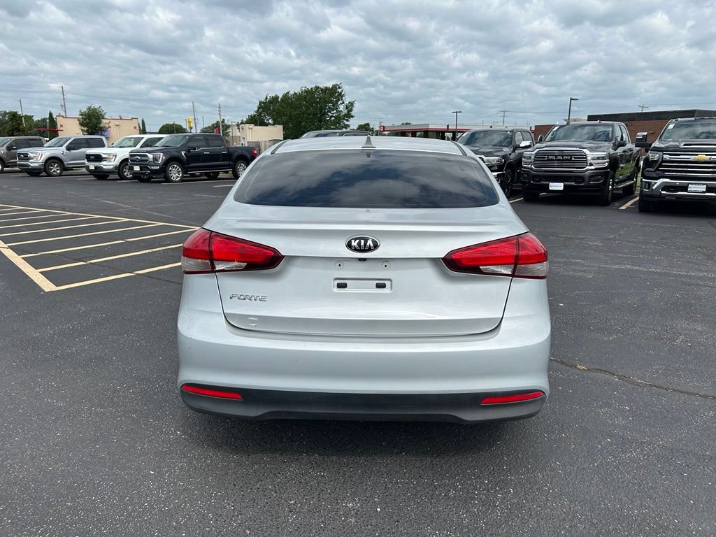 Used 2017 Kia Forte LX w/ LX Popular Package FWD image 10