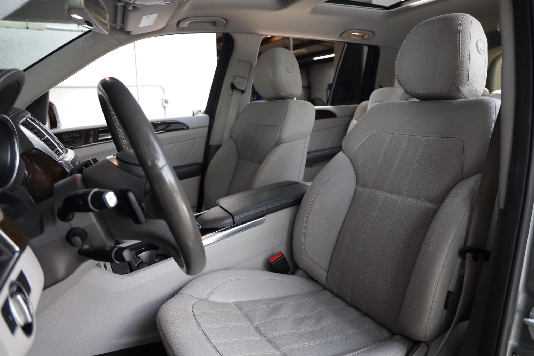 Used 2015 Mercedes-Benz GL 450 4MATIC image 6