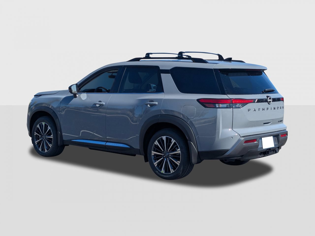 New 2026 Nissan Pathfinder Platinum w/ Cargo Package FWD image 3