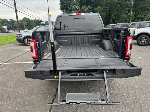 Used 2021 Ford F150 Lariat w/ Equipment Group 502A High AWD/4WD image 8