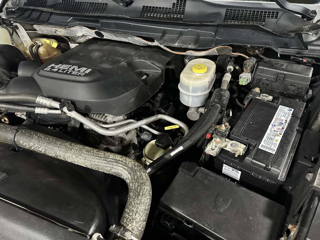 Used 2015 RAM 3500 Tradesman w/ Power & Remote Entry Group image 16