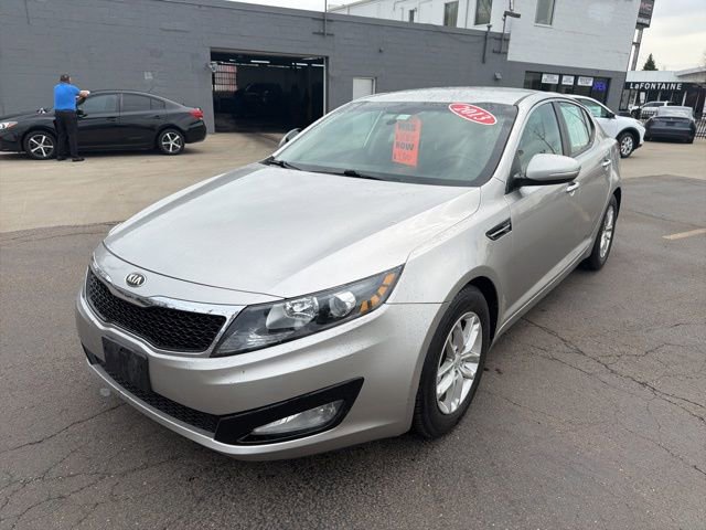 Used 2013 Kia Optima LX w/ Convenience Pkg image 4