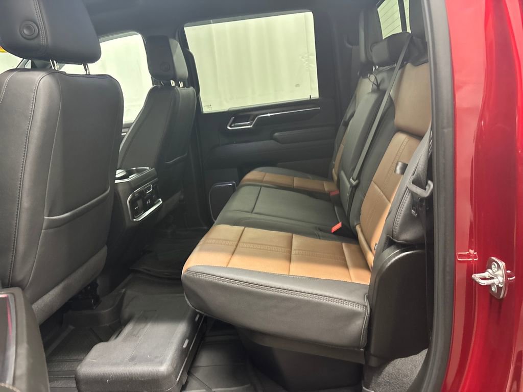 Certified 2025 Chevrolet Silverado 3500 High Country image 25