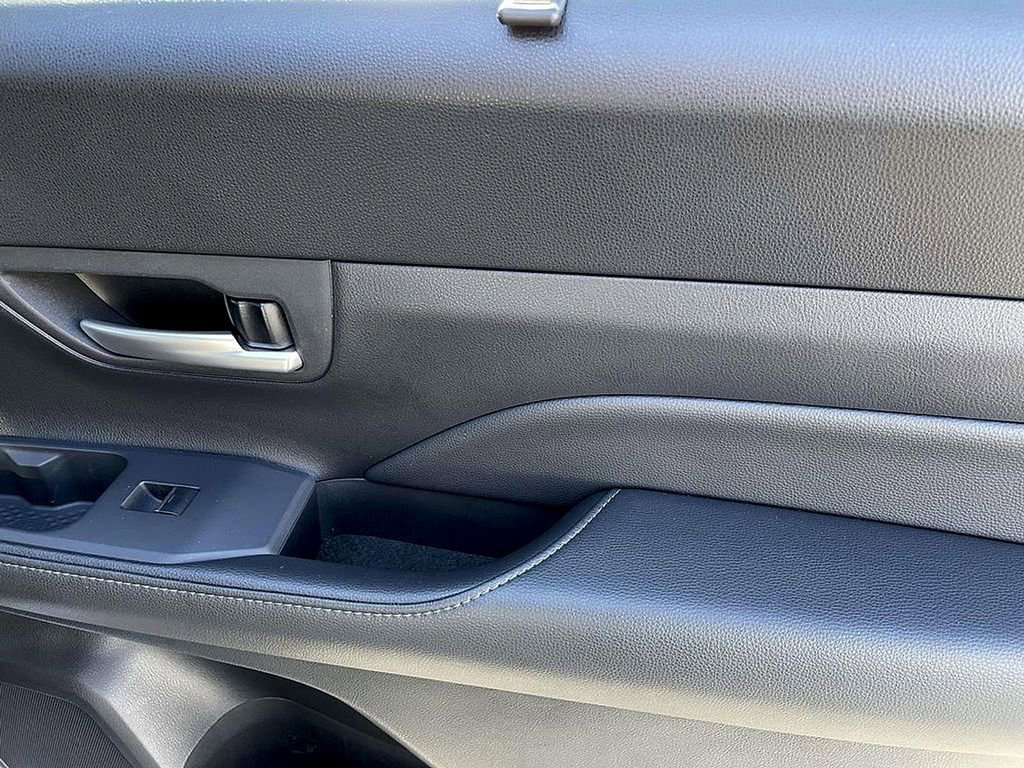Used 2025 Toyota Grand Highlander FWD image 11