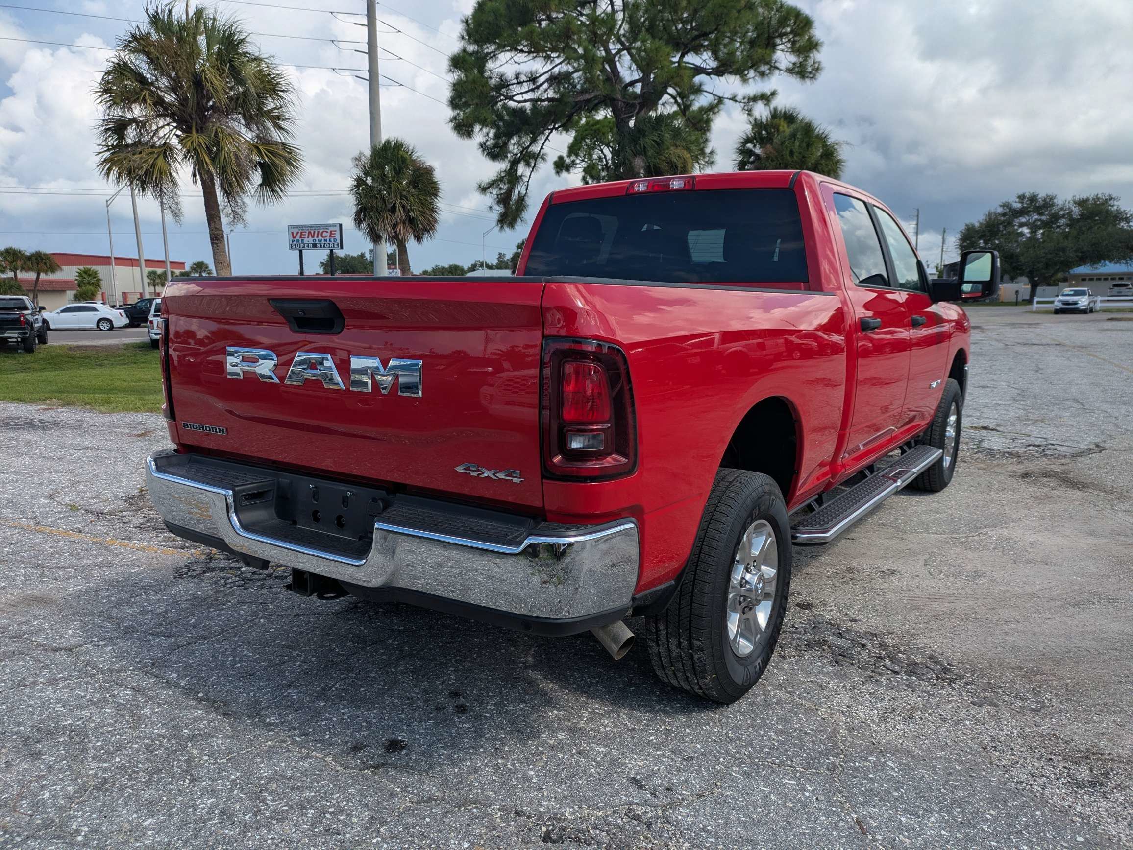 Used 2026 RAM 2500 Big Horn AWD/4WD image 5