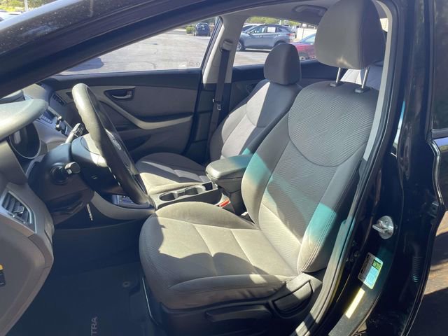 Used 2013 Hyundai Elantra GLS w/ Preferred Pkg FWD image 18