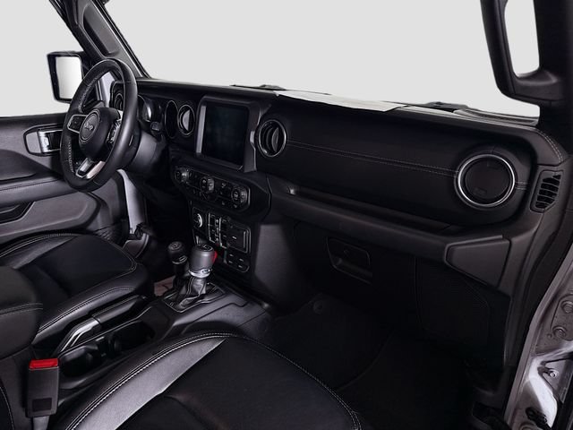 Used 2020 Jeep Gladiator Overland AWD/4WD image 25