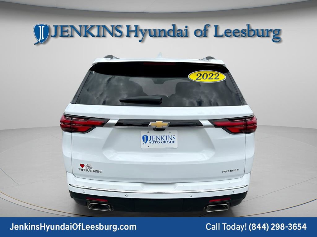 Used 2022 Chevrolet Traverse Premier image 4