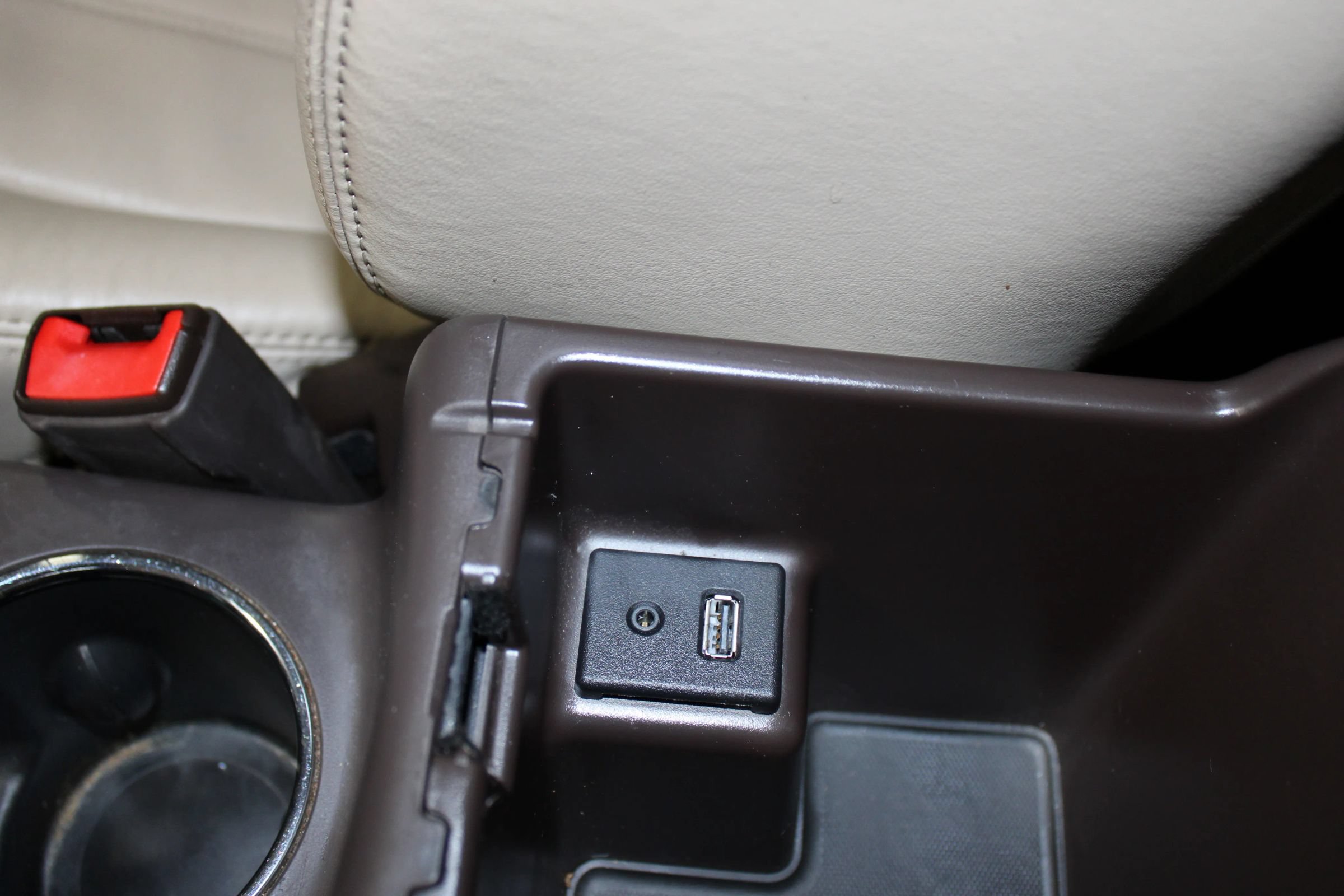 Used 2012 Buick Verano Leather FWD image 17