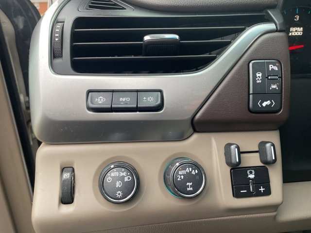 Used 2017 Chevrolet Tahoe Premier image 21