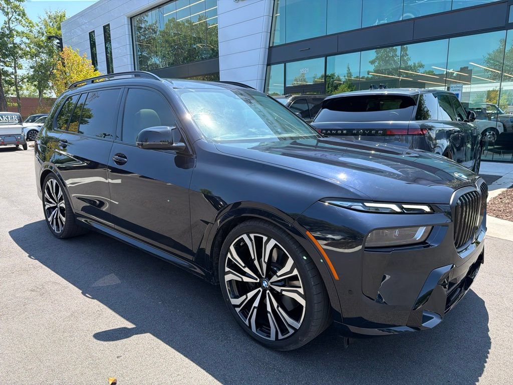 Used 2026 BMW X7 M60i AWD/4WD image 4