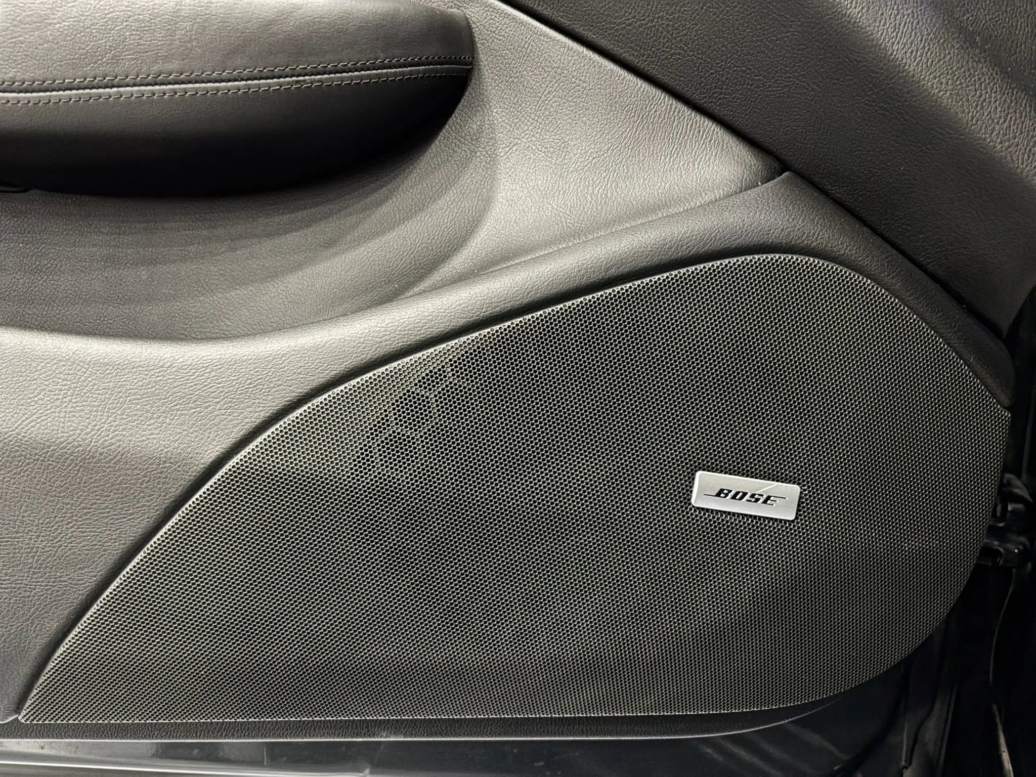 Used 2014 Cadillac ELR w/ Luxury Package FWD image 32