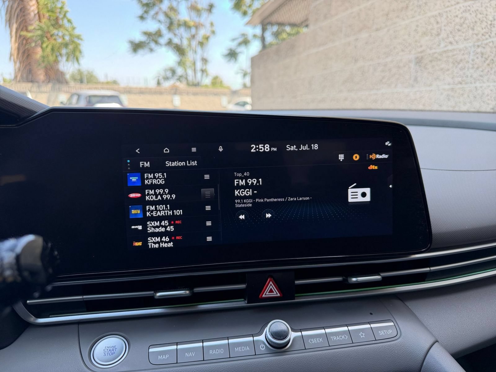 Used 2025 Hyundai Elantra SEL FWD image 21