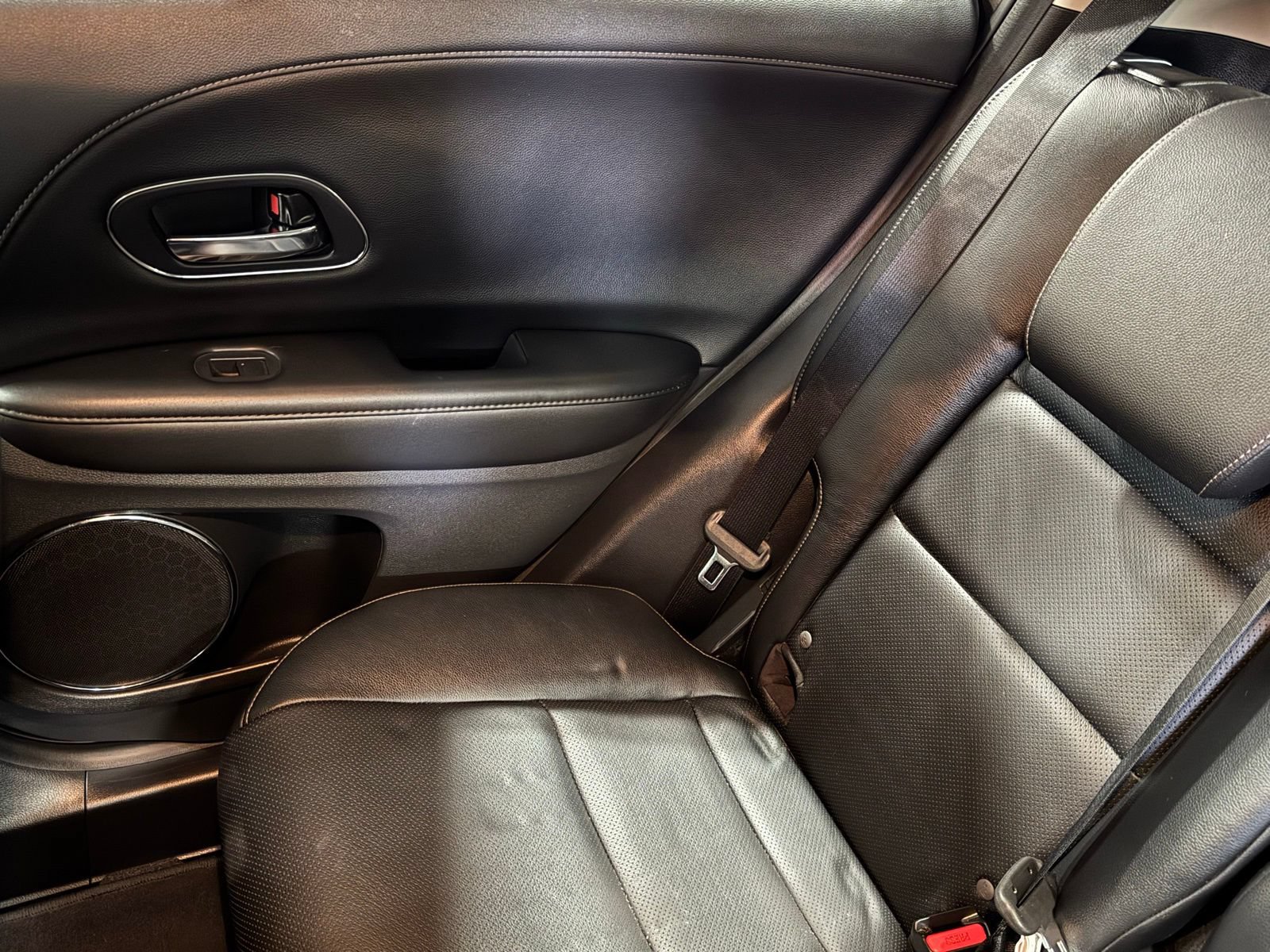 Used 2020 Honda HR-V Touring image 33