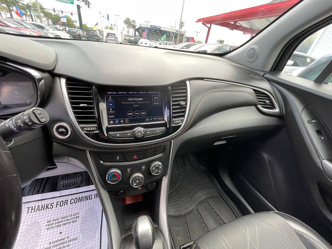 Used 2018 Chevrolet Trax LT w/ LT Convenience Package FWD image 8