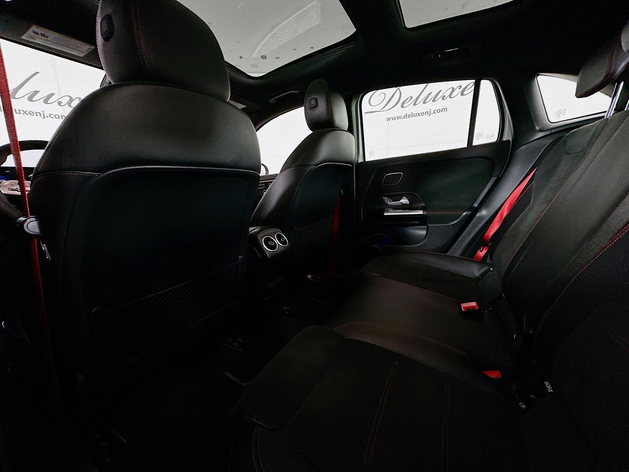 Used 2021 Mercedes-Benz GLA 35 AMG 4MATIC image 26