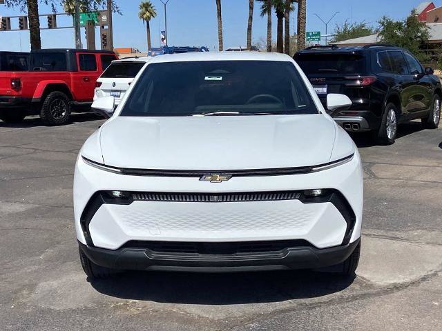 Used 2026 Chevrolet Equinox EV LT FWD image 3