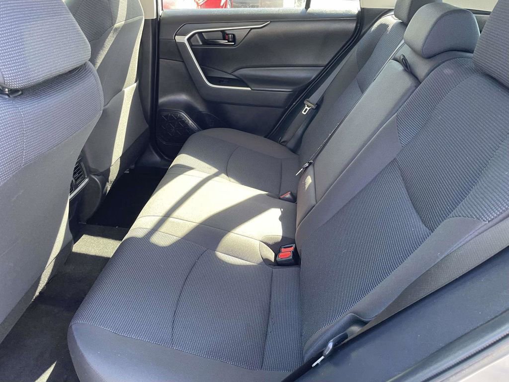 Used 2024 Toyota RAV4 LE FWD image 23