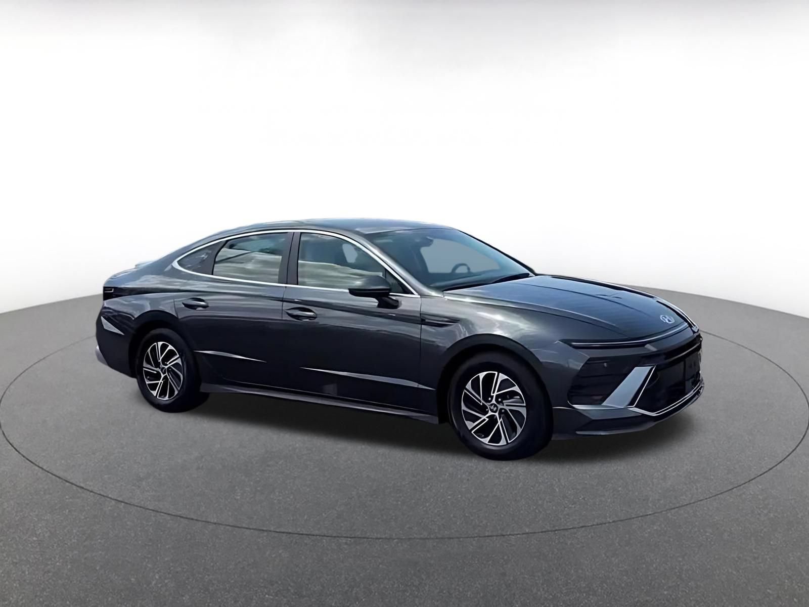 Used 2026 Hyundai Sonata Blue FWD video 2