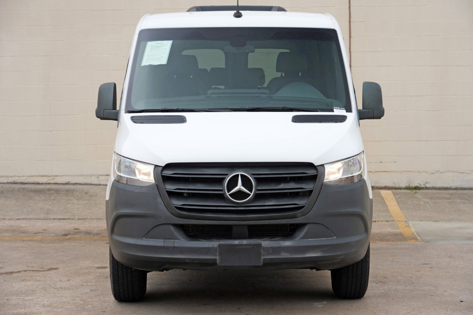 Used 2020 Mercedes-Benz Sprinter 2500 image 39