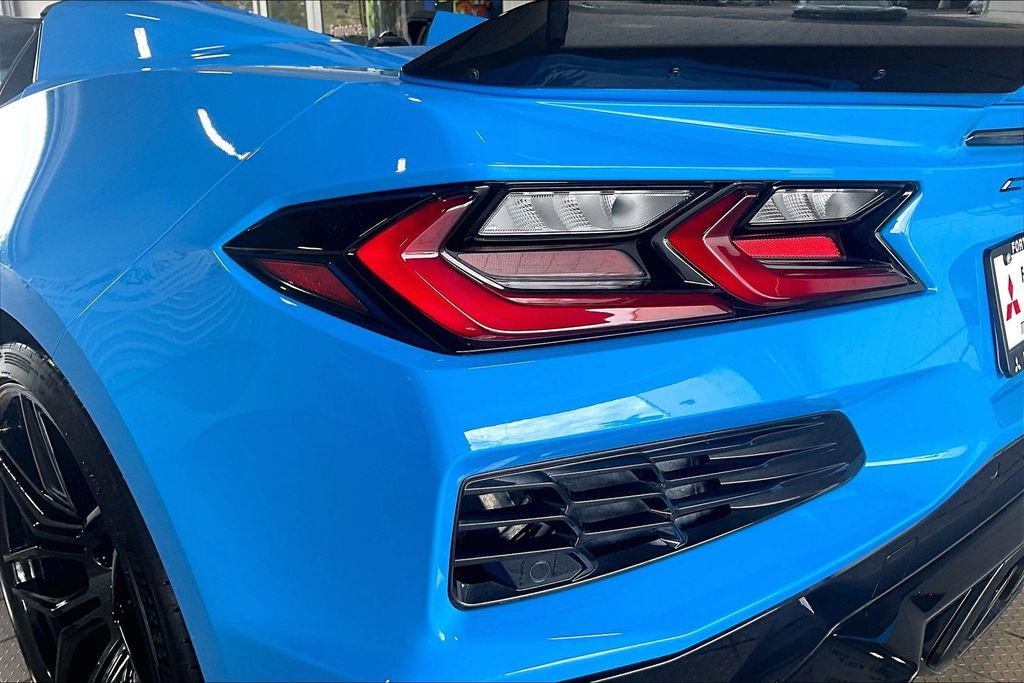 Used 2024 Chevrolet Corvette Z06 image 13