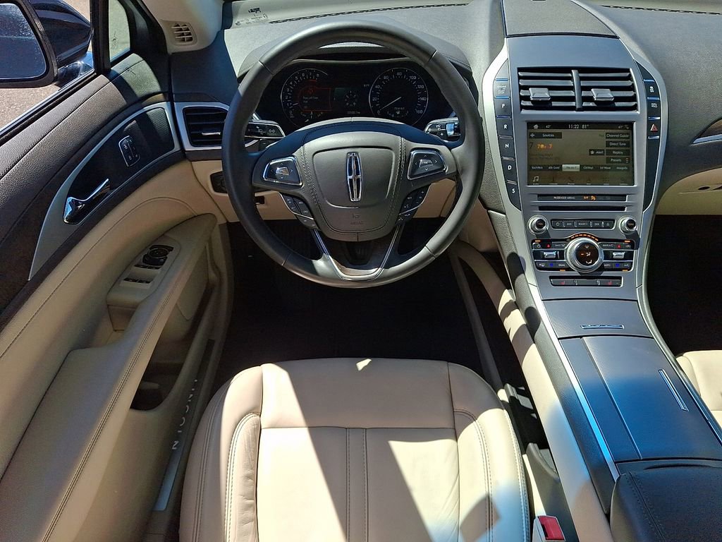 Used 2018 Lincoln MKZ Select w/ Select Plus Package FWD image 11