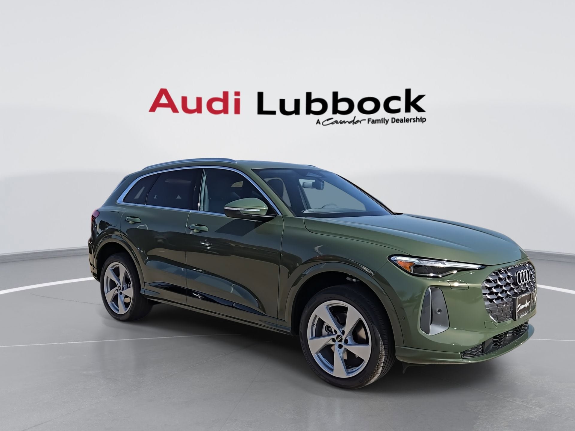 New 2026 Audi Q5 Premium Plus image 2