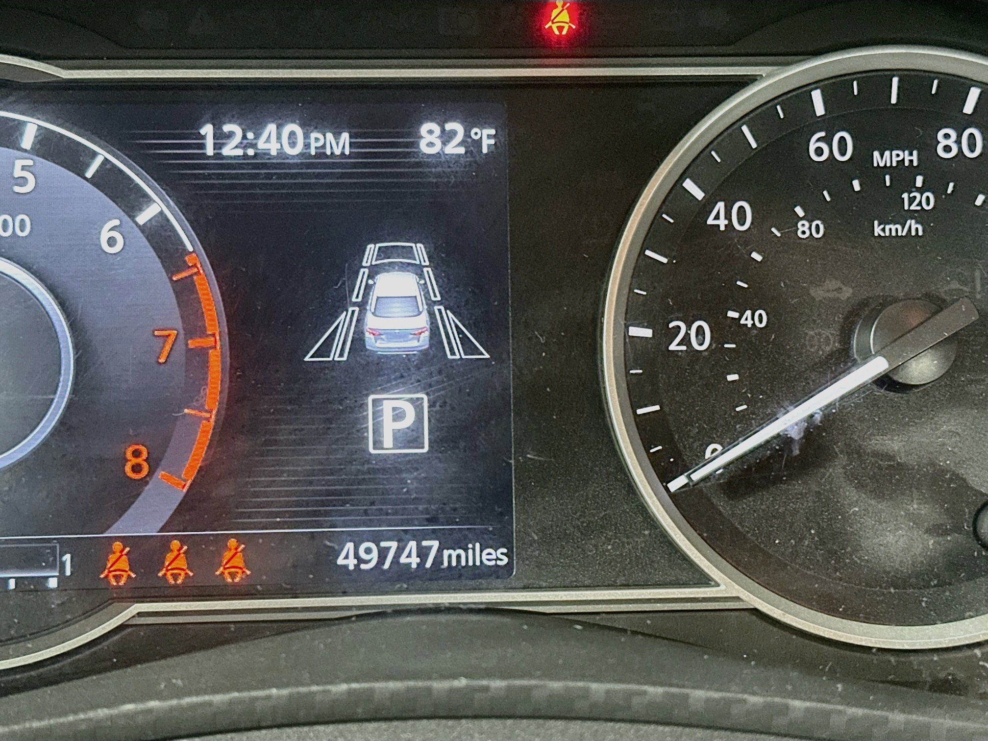 Used 2025 Nissan Versa SV FWD image 19