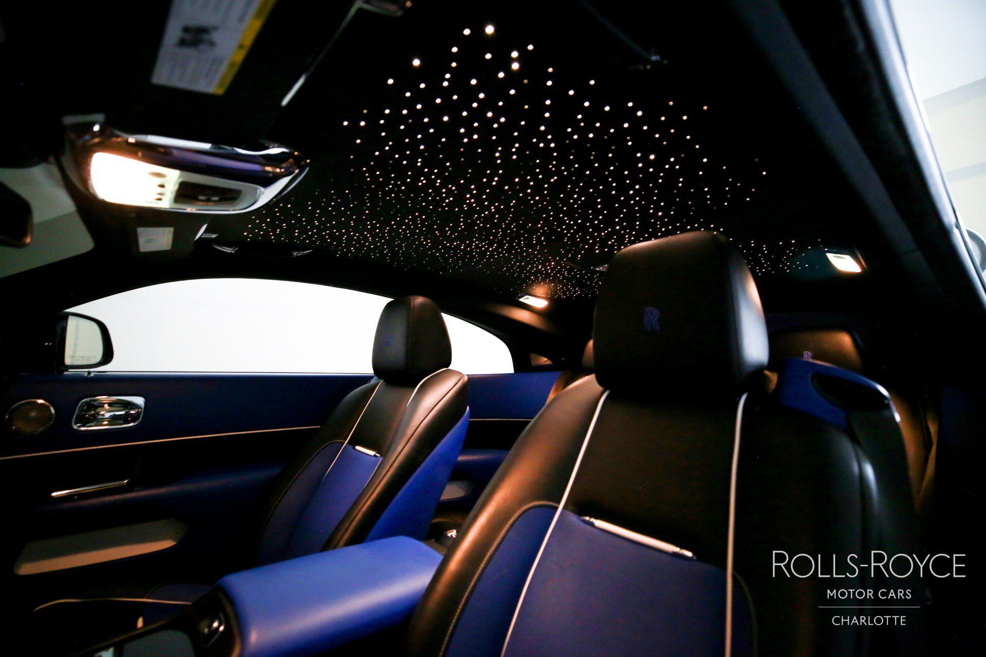 Used 2017 Rolls-Royce Wraith RWD image 12