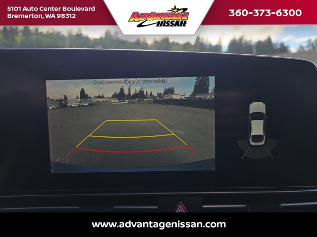 Used 2022 Hyundai Elantra Limited w/ Preferred Accessory Package FWD image 19