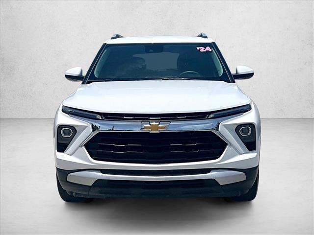 Used 2024 Chevrolet TrailBlazer LT FWD image 3