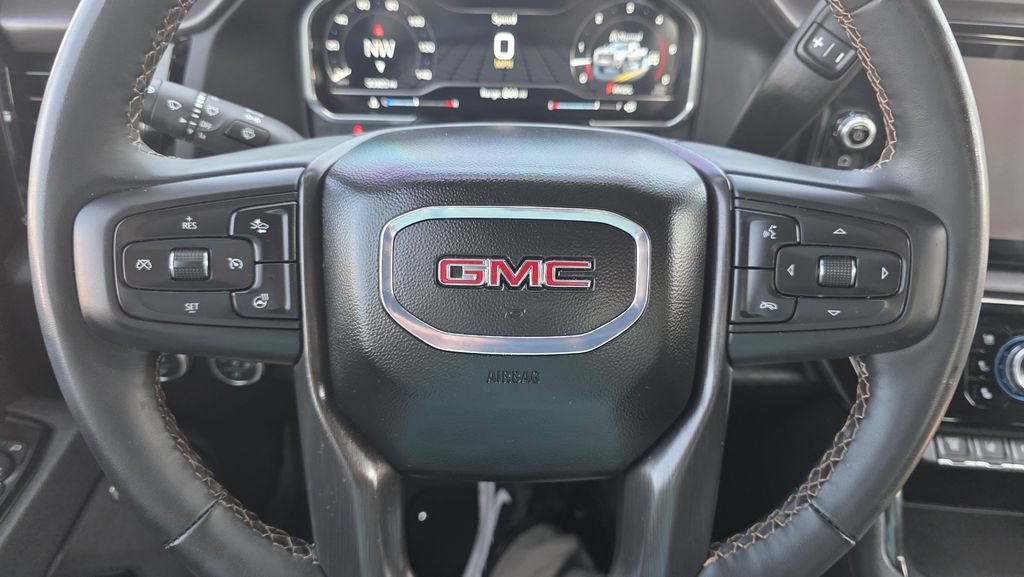 Used 2025 GMC Sierra 2500 AT4 AWD/4WD image 18