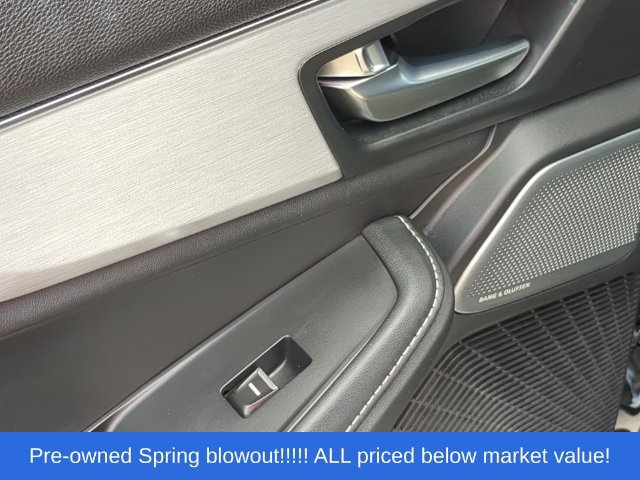 Used 2025 Acura MDX w/ Technology Package FWD image 37