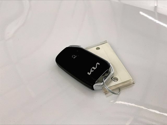 Used 2022 Kia Forte GT-Line w/ GT-Line Premium Package FWD image 9