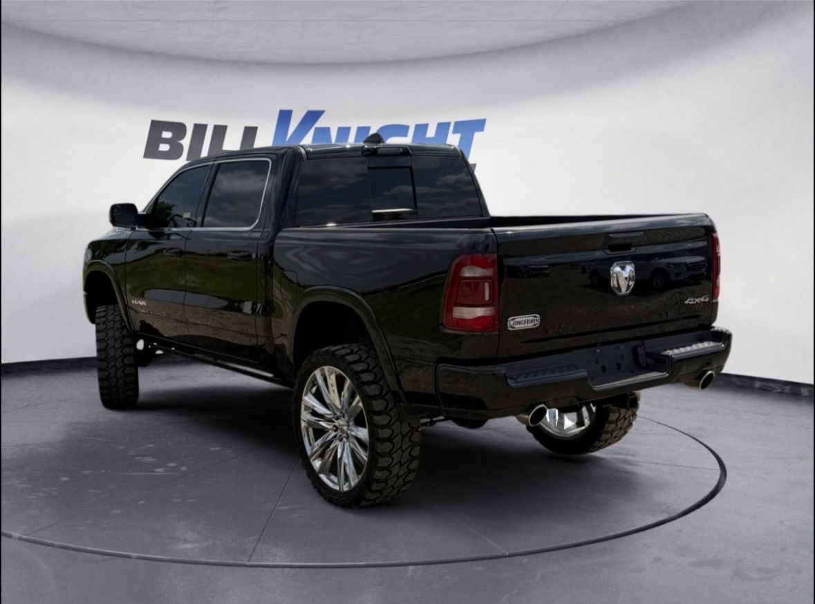Used 2024 RAM 1500 Limited AWD/4WD image 3