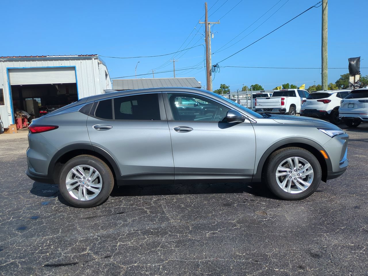 New 2026 Buick Envista Preferred w/ Convenience I Package FWD image 3