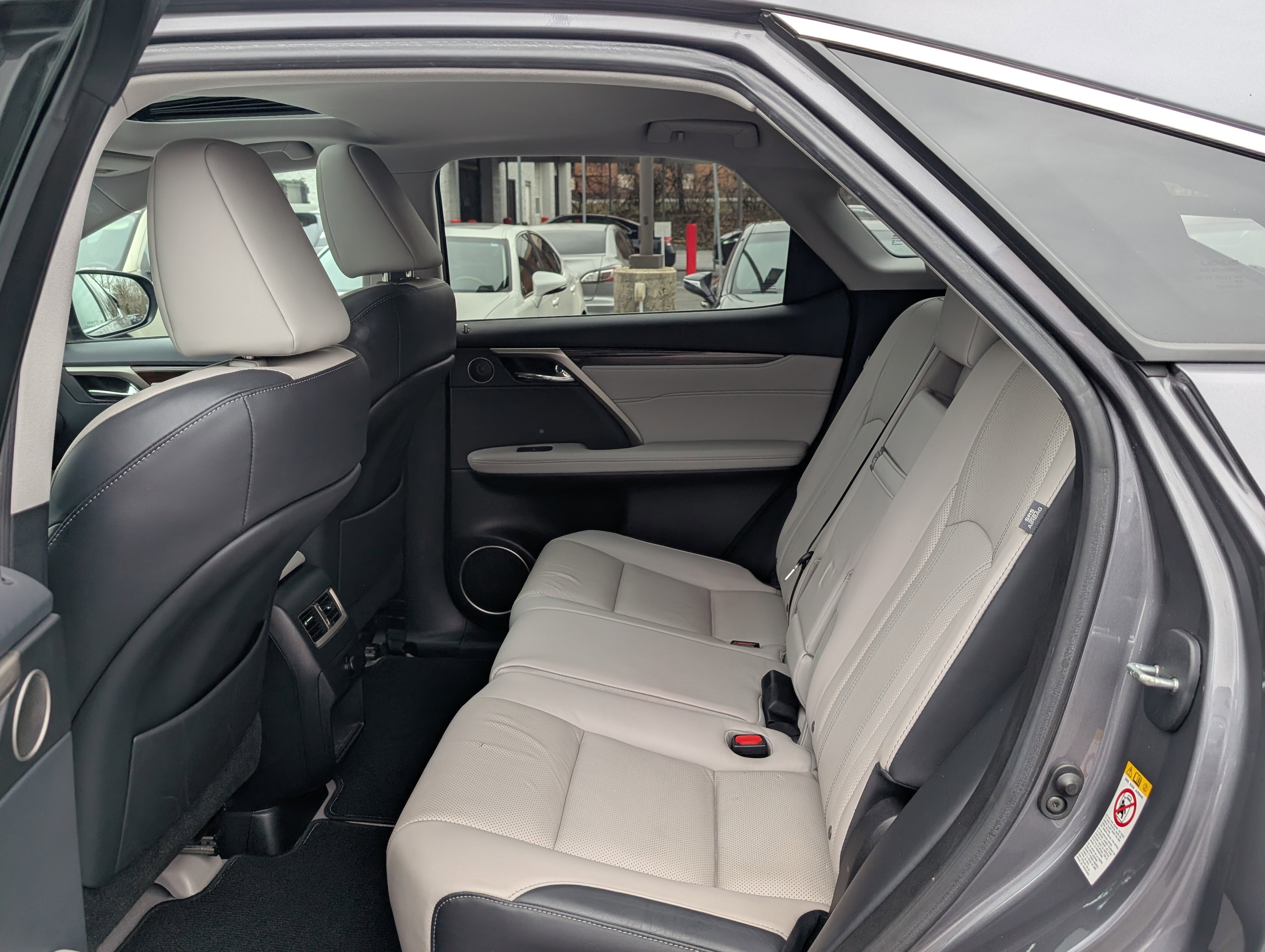 Used 2018 Lexus RX 350 350 w/ Premium Package image 15