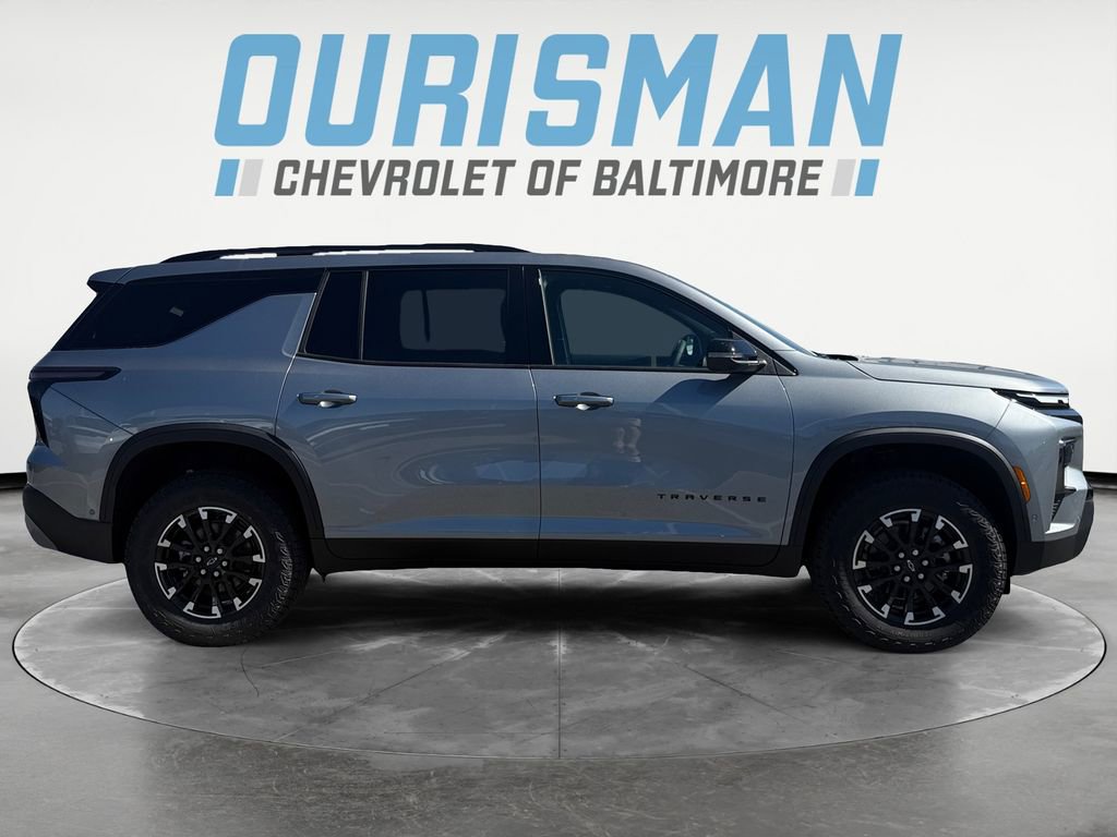 New 2026 Chevrolet Traverse Z71 w/ Enhanced Driving Package image 7