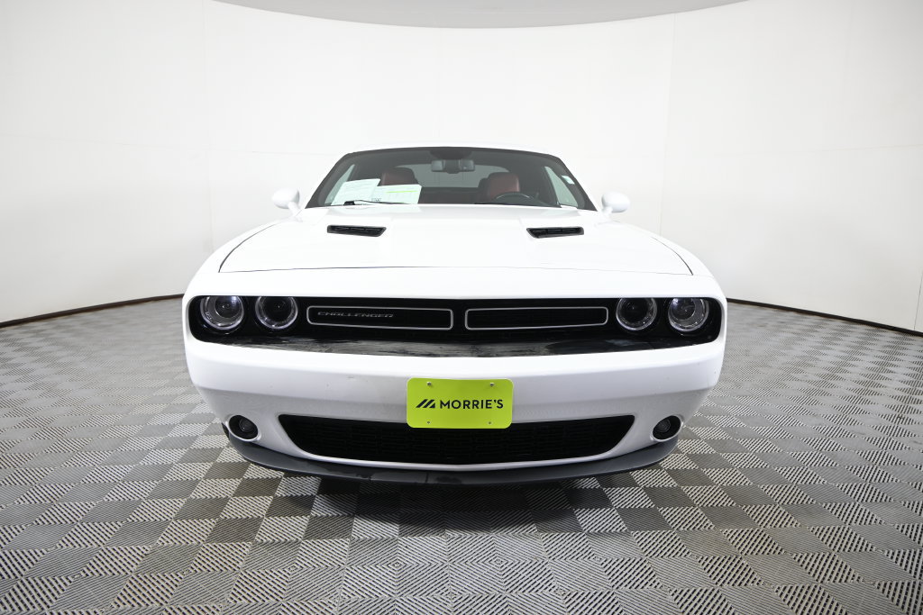 Used 2019 Dodge Challenger SXT w/ Plus Package RWD image 10