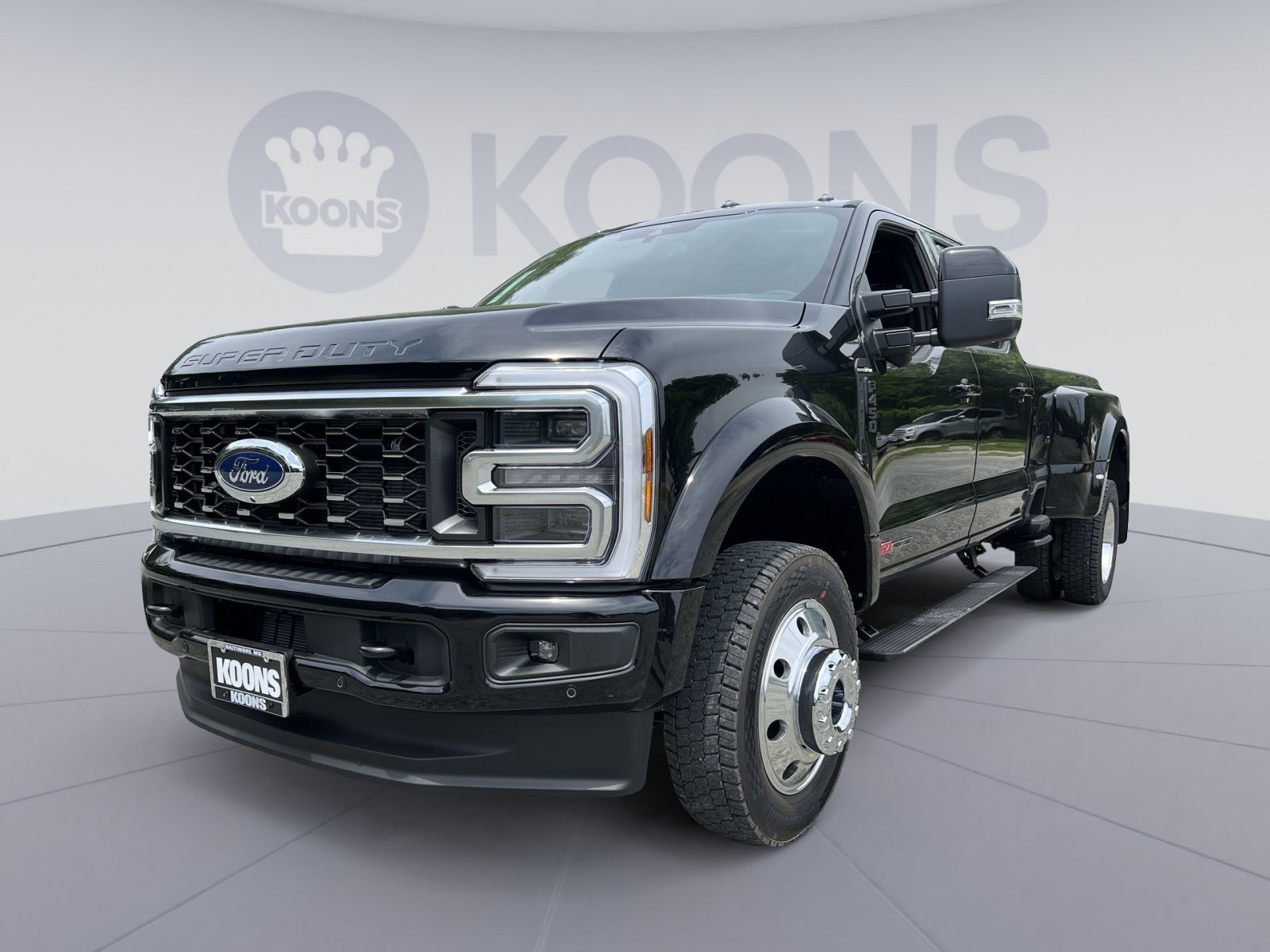 New 2026 Ford F450 Platinum AWD/4WD image 1