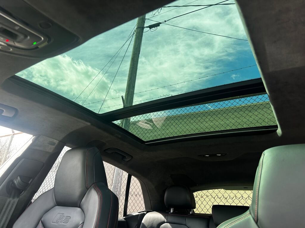 Used 2022 Audi RS Q8 image 14