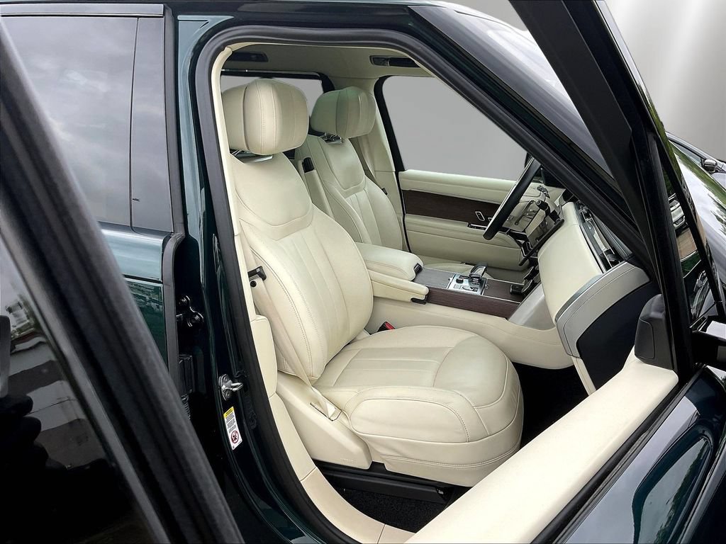 Used 2023 Land Rover Range Rover Long Wheelbase Autobiography AWD/4WD image 28