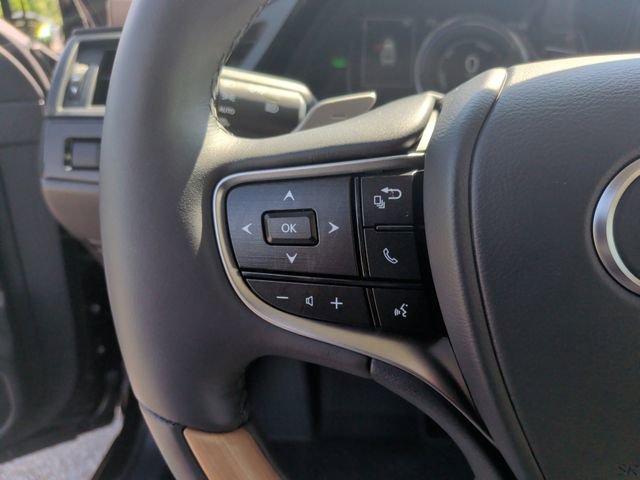 Used 2024 Lexus ES 300h Ultra Luxury w/ Accessory Package (Z2) FWD image 14