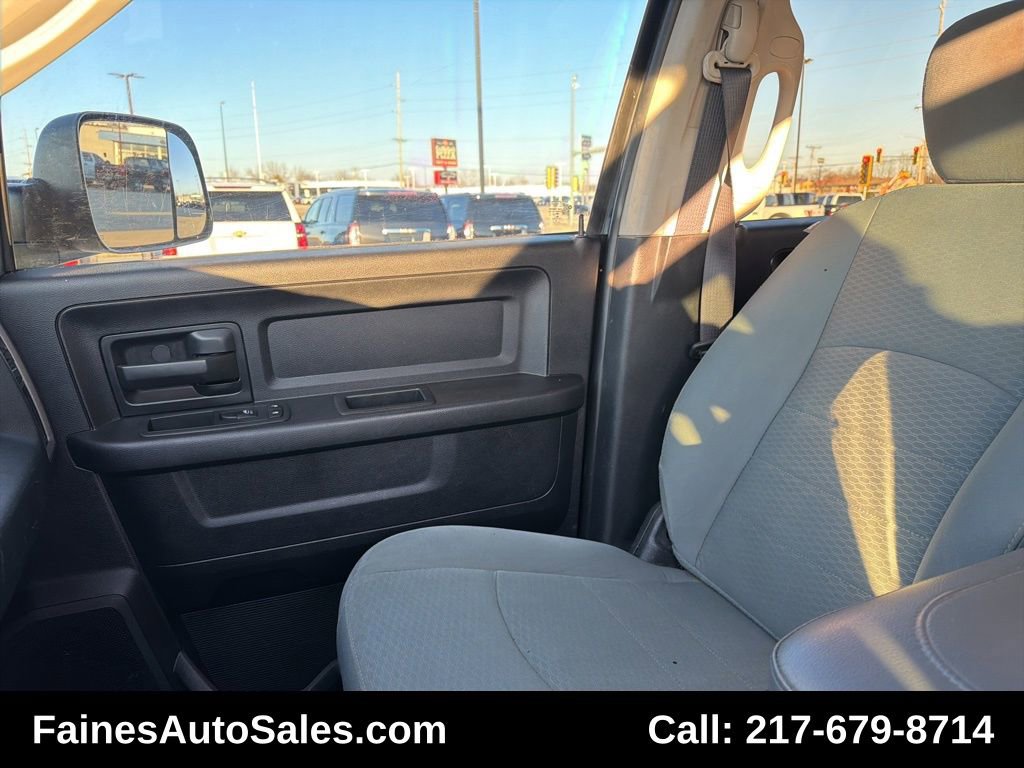 Used 2016 RAM 2500 Tradesman w/ Chrome Appearance Group image 88